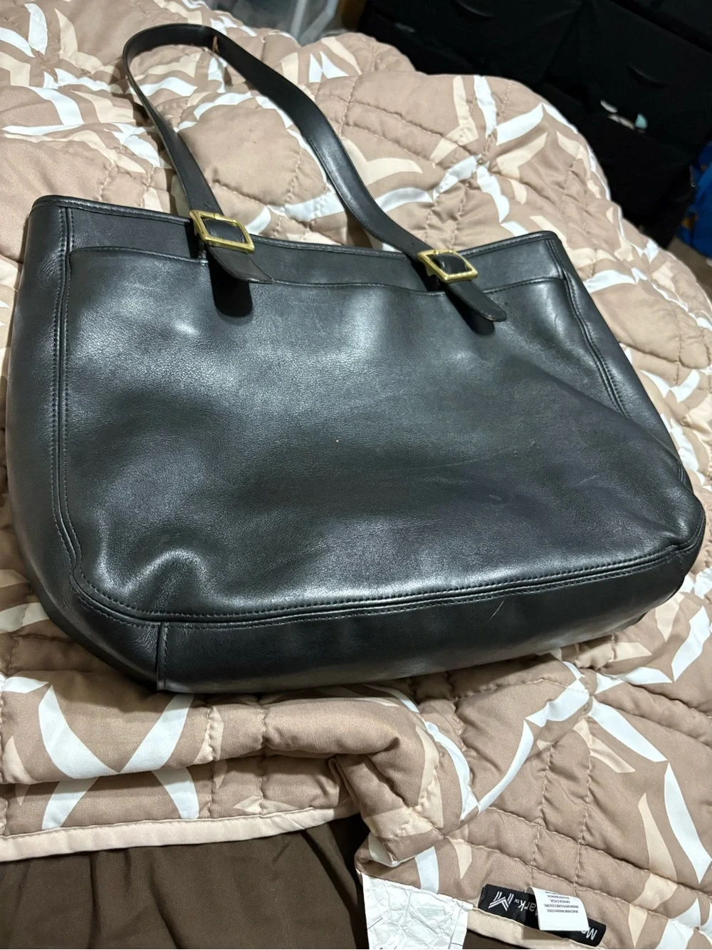 Women’s Chelsea tote vintage 1998. Pre owned from a pet free smoke free home